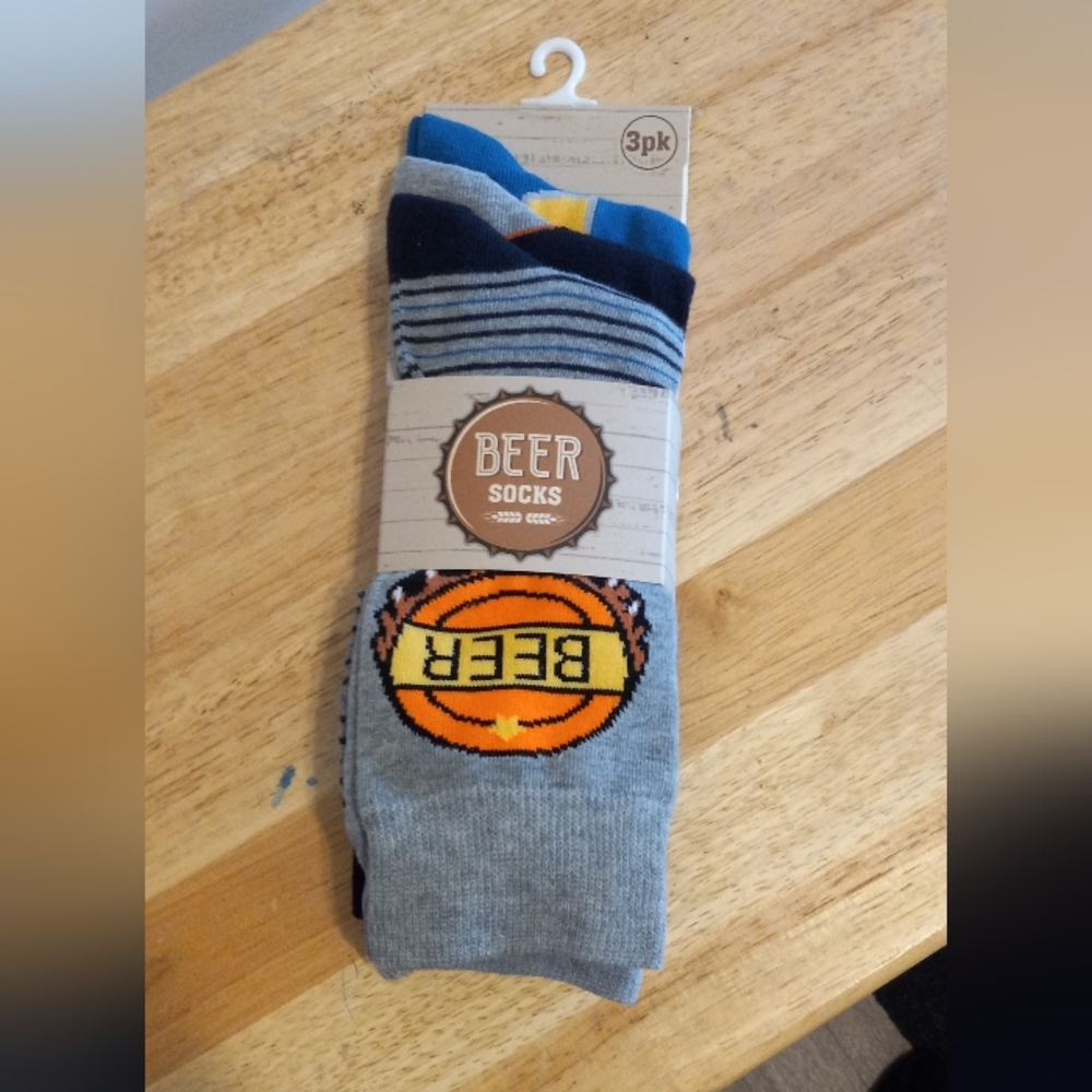 3 pair Casual Crew Beer Socks